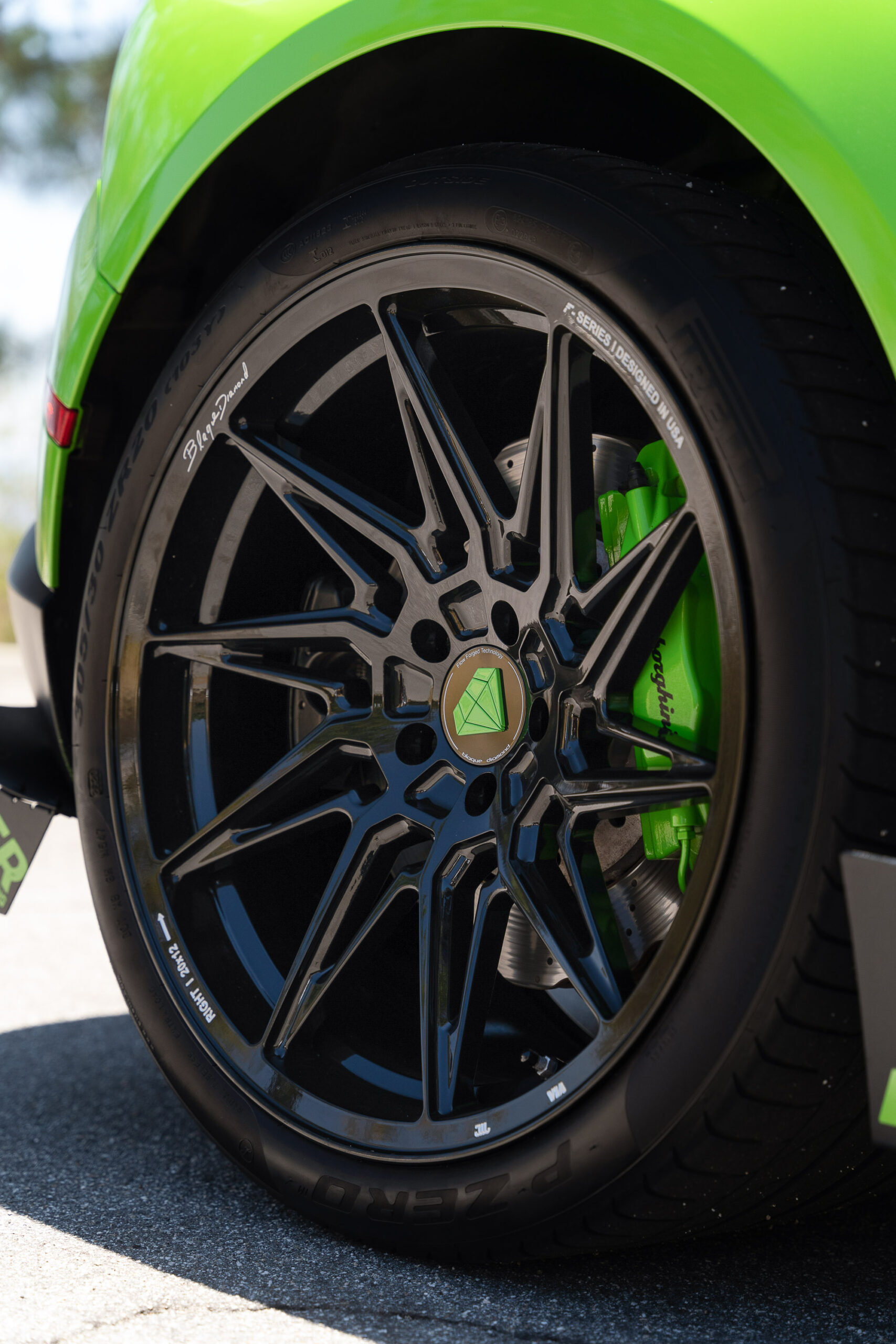 A 2020 Lamborghini Huracan on Blaque Diamond BD-F20 Gloss Black Wheels