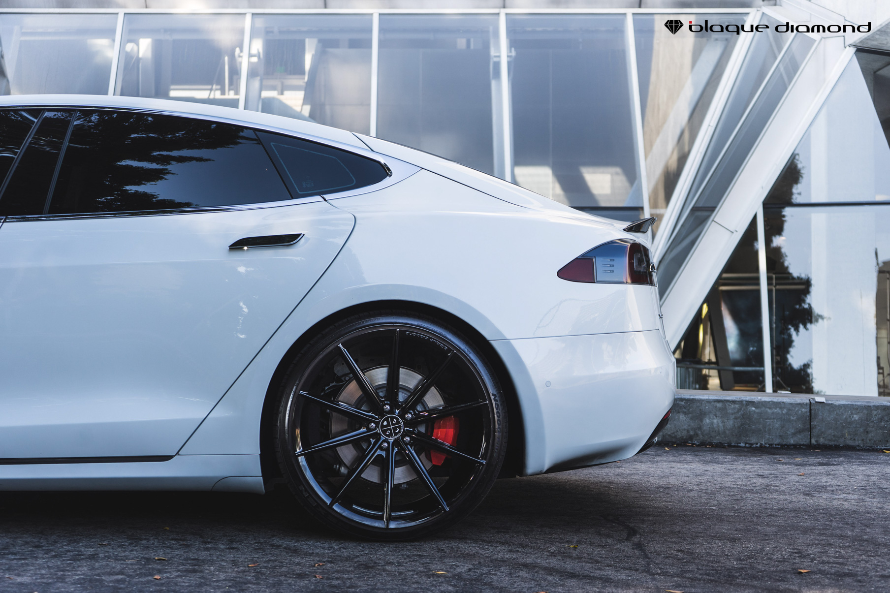 A 2018 Tesla S on 20 Inch Blaque Diamond BD-11 Gloss Black Wheels