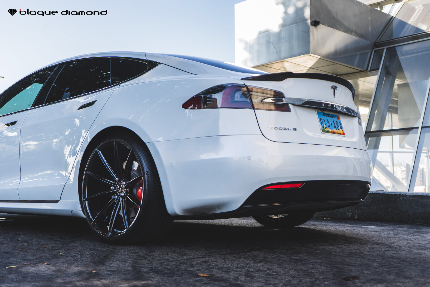 A 2018 Tesla S on 20 Inch Blaque Diamond BD-11 Gloss Black Wheels