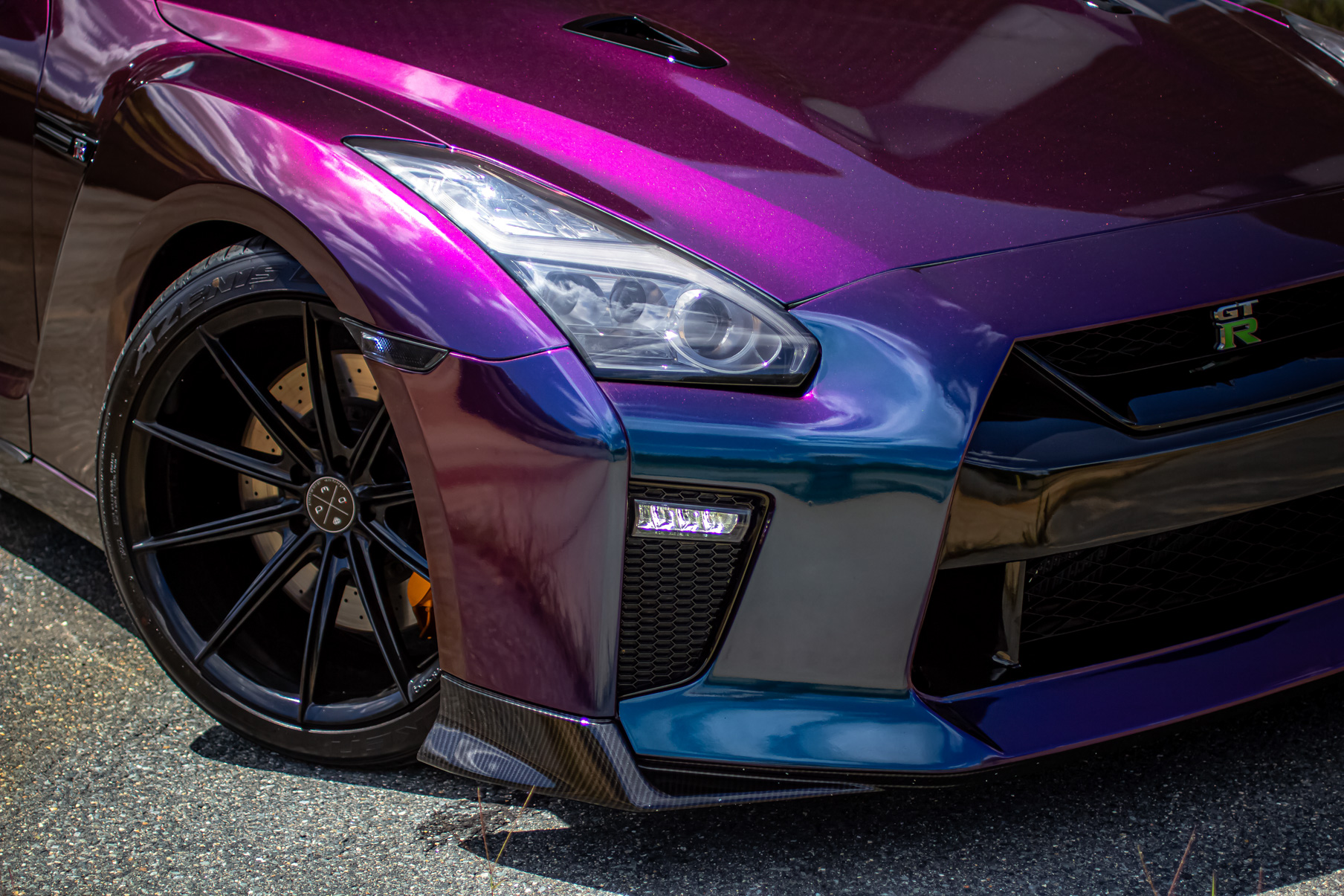 A 2016 Nissan GTR on 20 Inch Blaque Diamond BD-11 Gloss Black Wheels