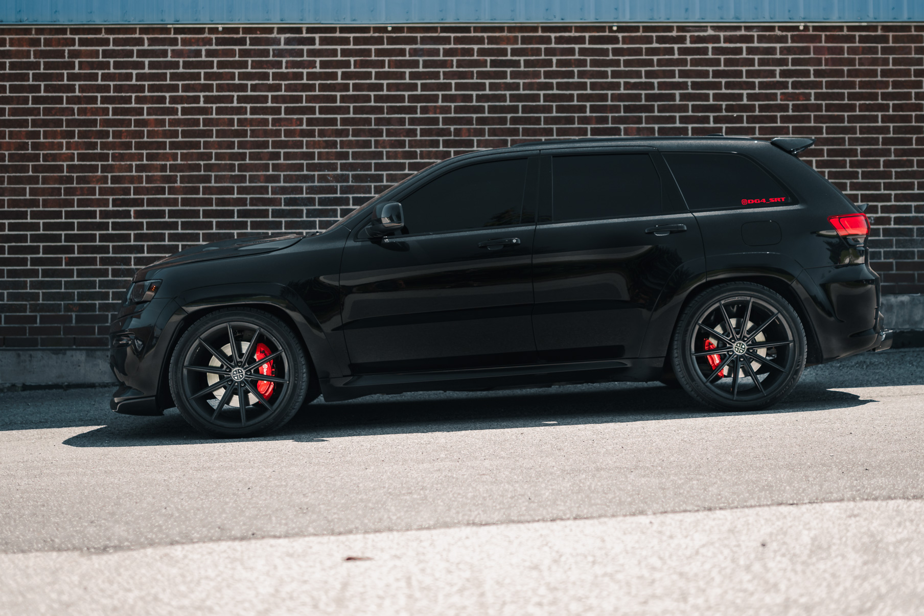 A 2016 Jeep SRT8 on 20 Inch Blaque Diamond BD-11 Gloss Black Wheels