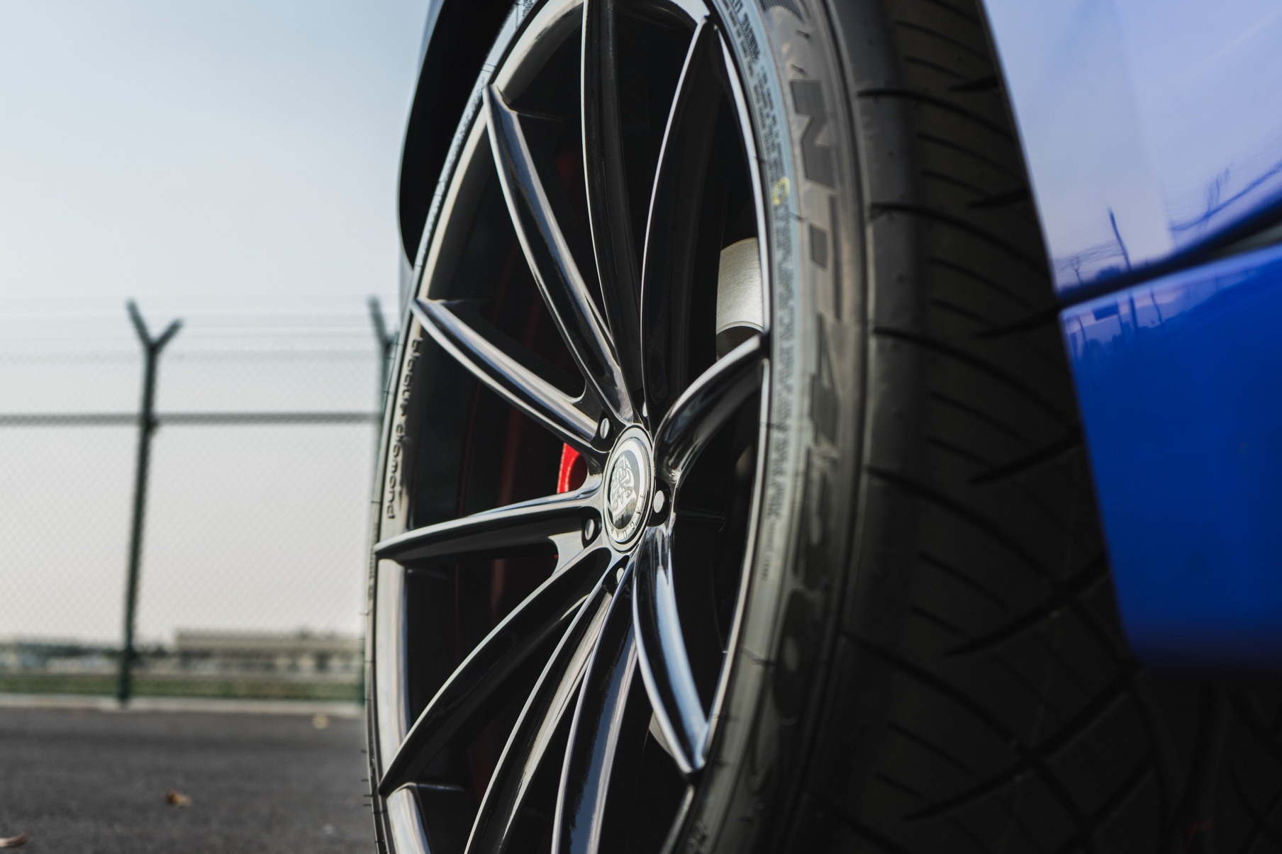 A 2018 Jaguar F on 22 Inch Blaque Diamond BD-11 Gloss Black Wheels