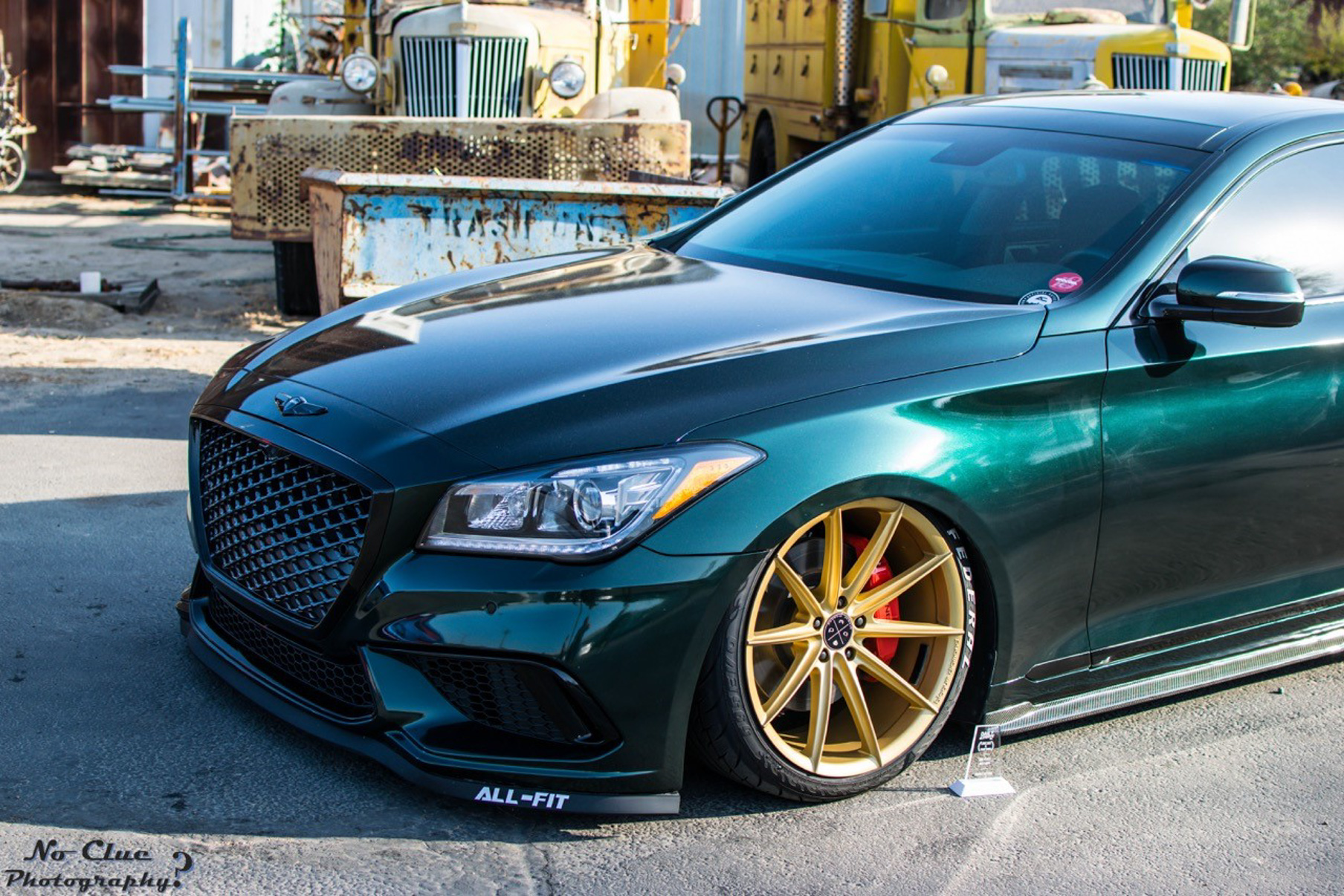 2015 Hyundai Genesis | BD11 Gold Wheels