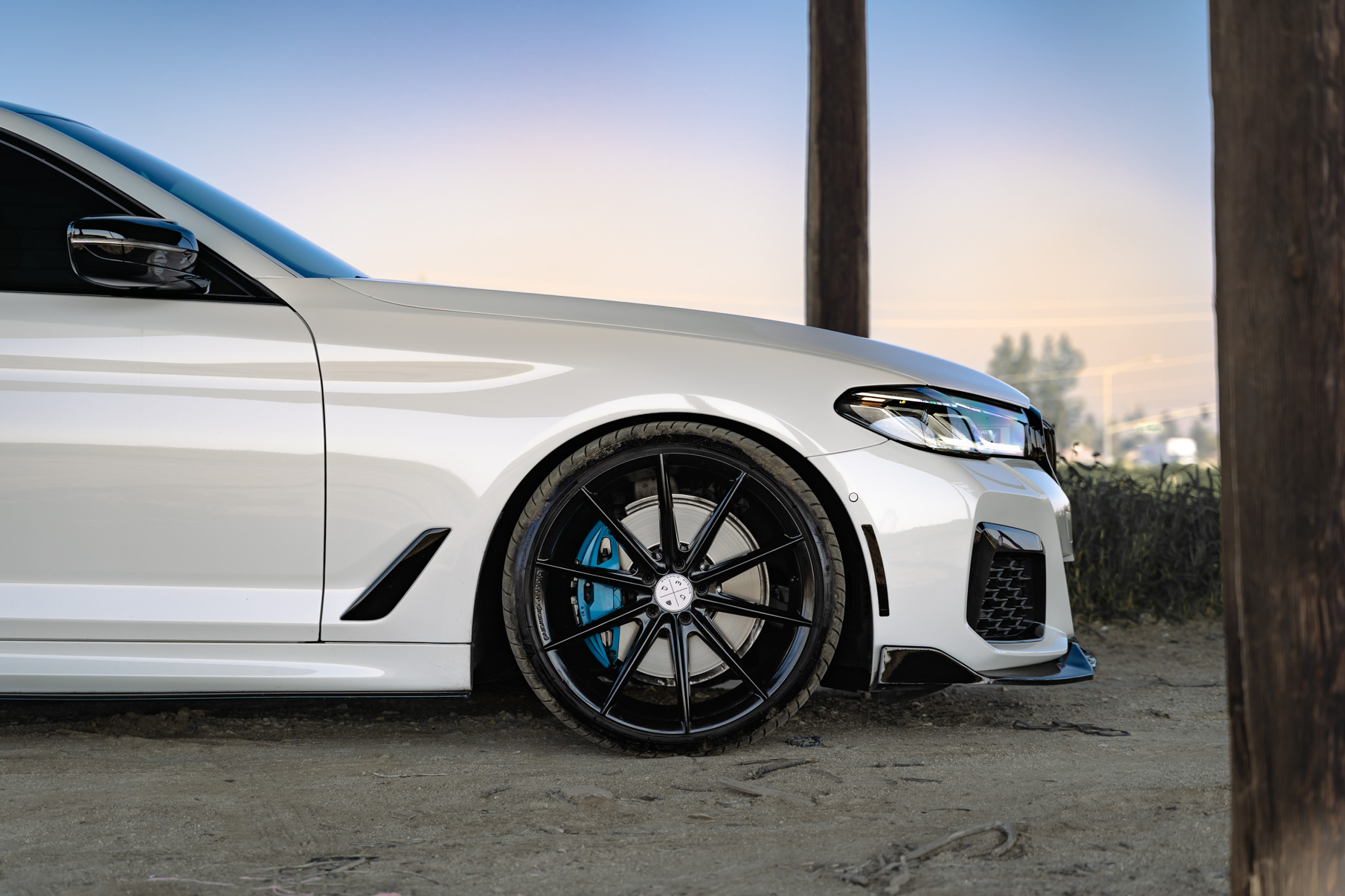 A 2021 BMW 540i on 20 Inch Blaque Diamond BD-11 Gloss Black Wheels