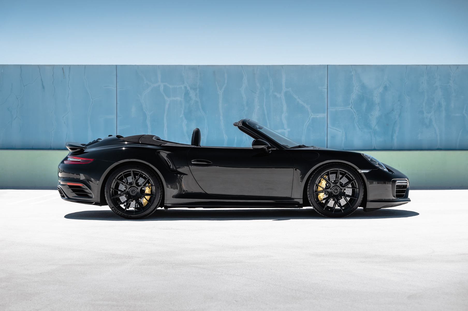 A 2018 Porsche 911 Turbo S on Blaque Diamond BD-F18 Gloss Black Wheels