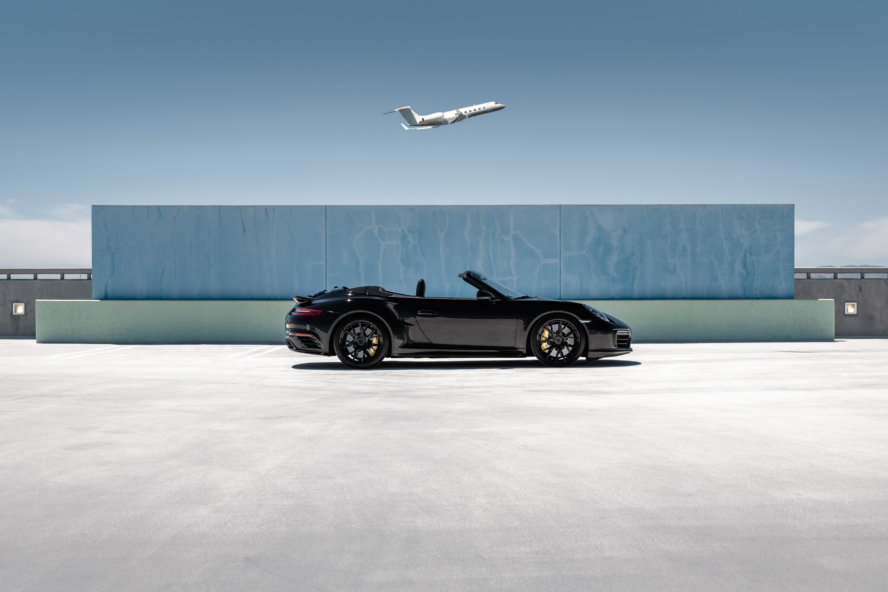 A 2018 Porsche 911 Turbo S on Blaque Diamond BD-F18 Gloss Black Wheels