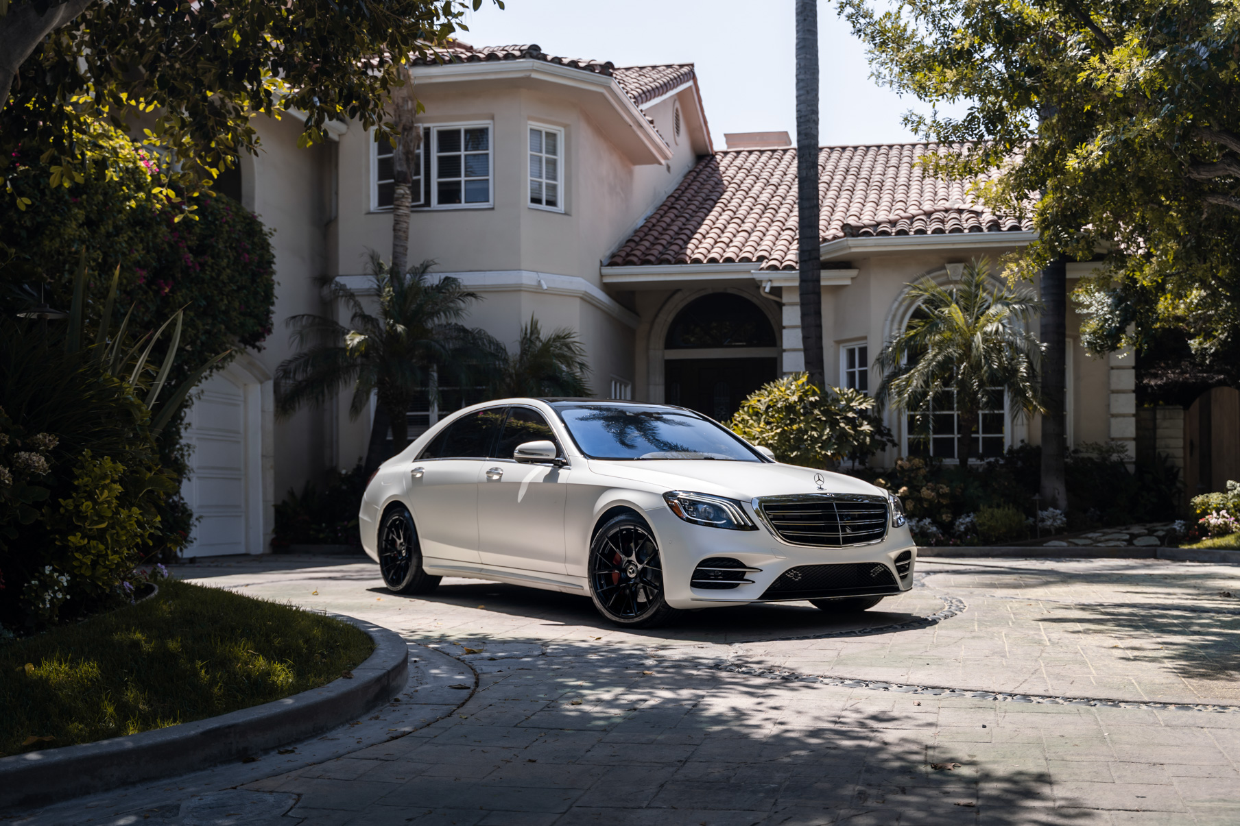 A 2020 Mercedes-Benz S650 on Blaque Diamond BD-F18 Gloss Black Wheels