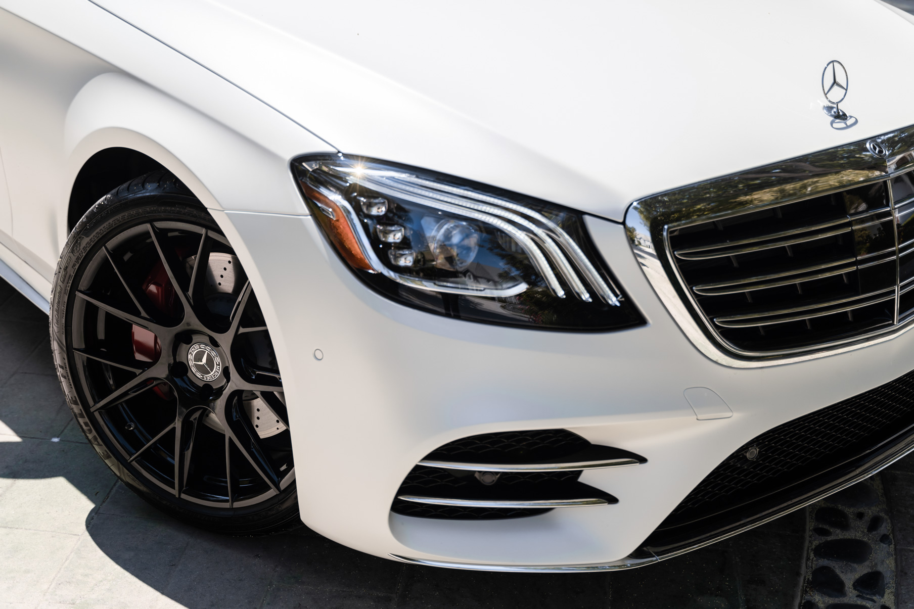A 2020 Mercedes-Benz S650 on Blaque Diamond BD-F18 Gloss Black Wheels