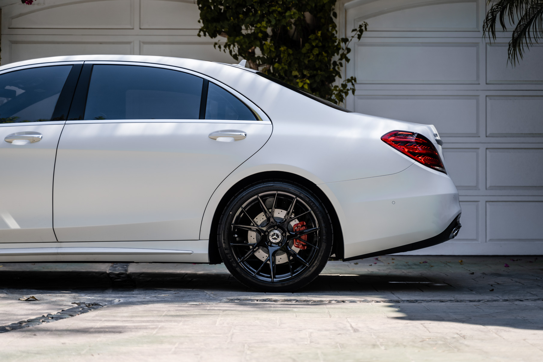 A 2020 Mercedes-Benz S650 on Blaque Diamond BD-F18 Gloss Black Wheels