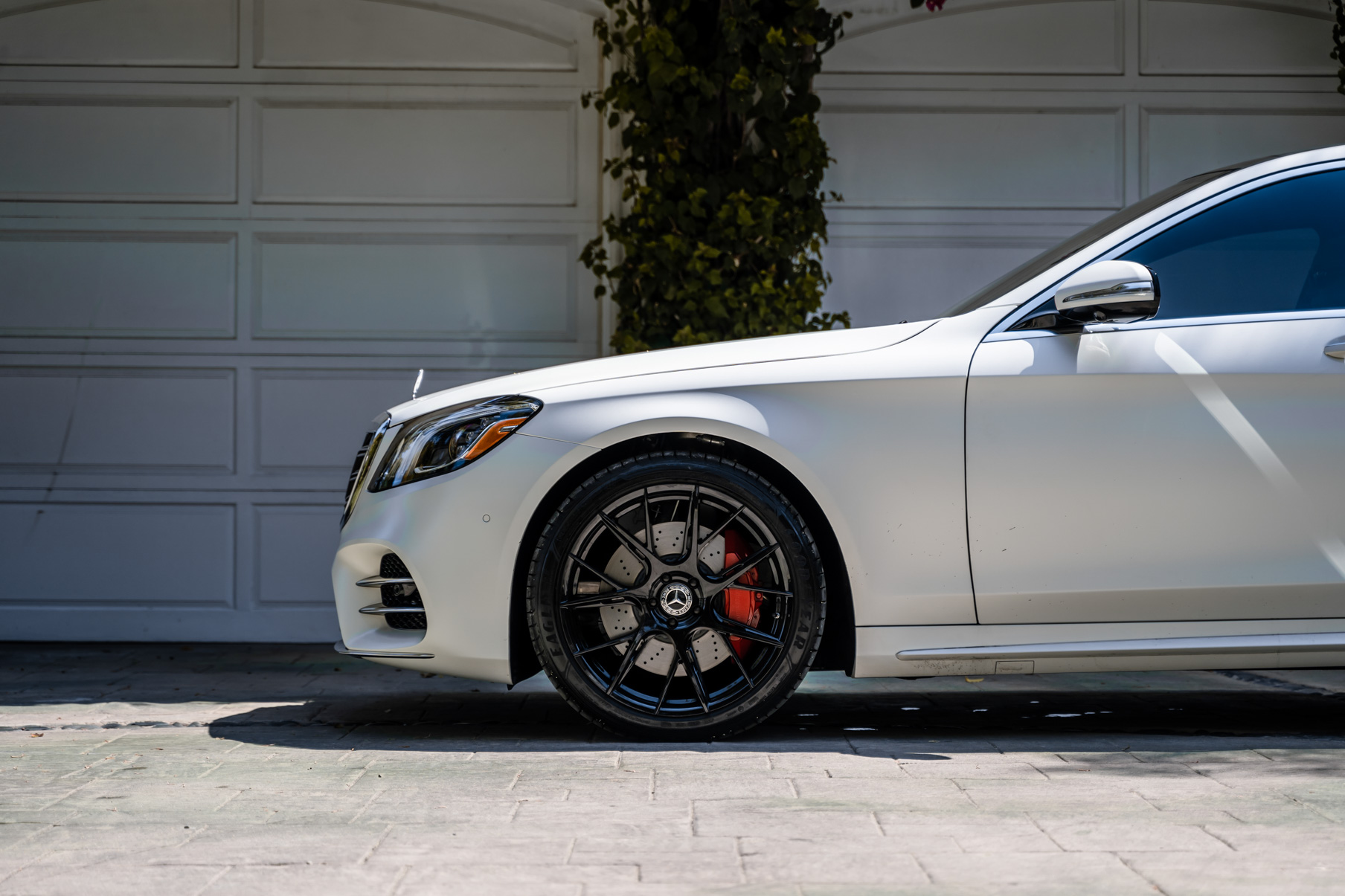 A 2020 Mercedes-Benz S650 on Blaque Diamond BD-F18 Gloss Black Wheels