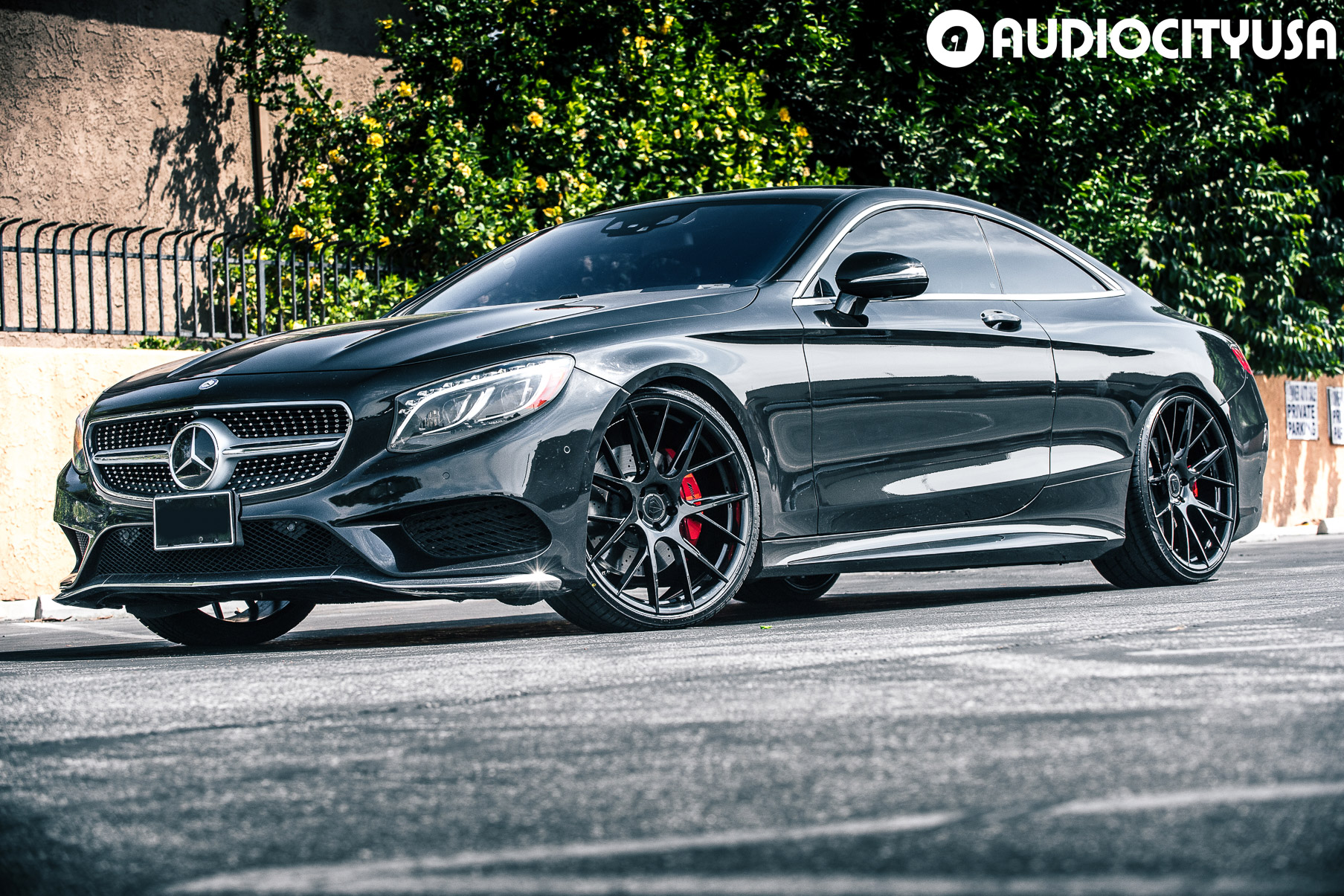 A 2015 Mercedes-Benz S550 on Blaque Diamond BD-F18 Gloss Black Wheels