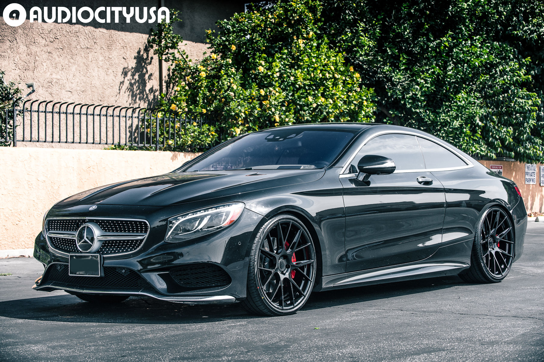 A 2015 Mercedes-Benz S550 on Blaque Diamond BD-F18 Gloss Black Wheels