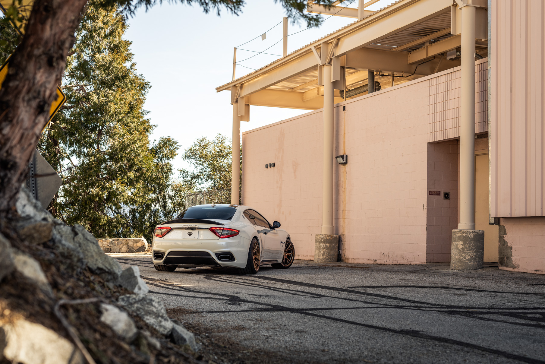 A 2019 Maserati GT on 22 Inch Blaque Diamond BD-F18 Bronze Wheels
