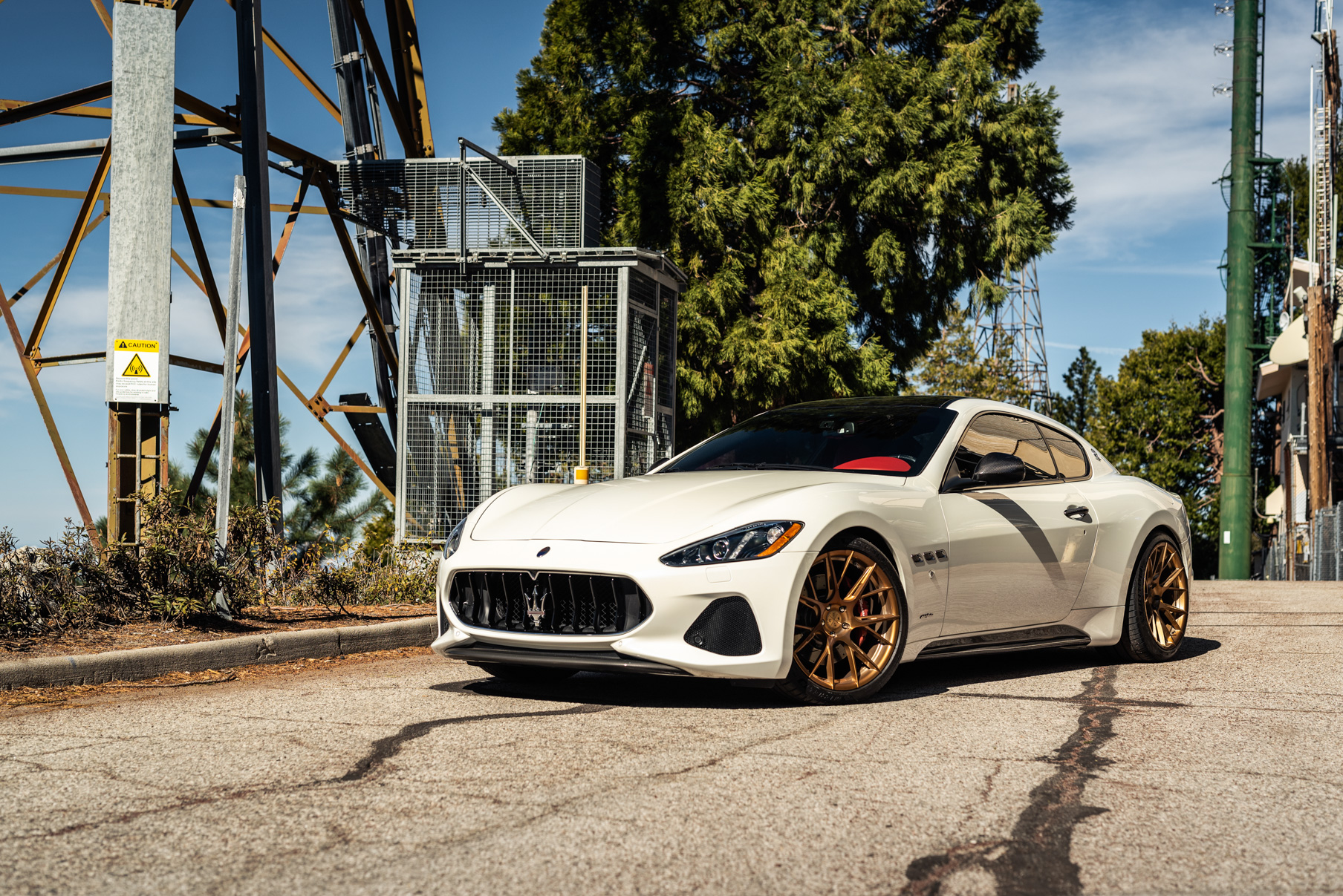 A 2019 Maserati GT on 22 Inch Blaque Diamond BD-F18 Bronze Wheels