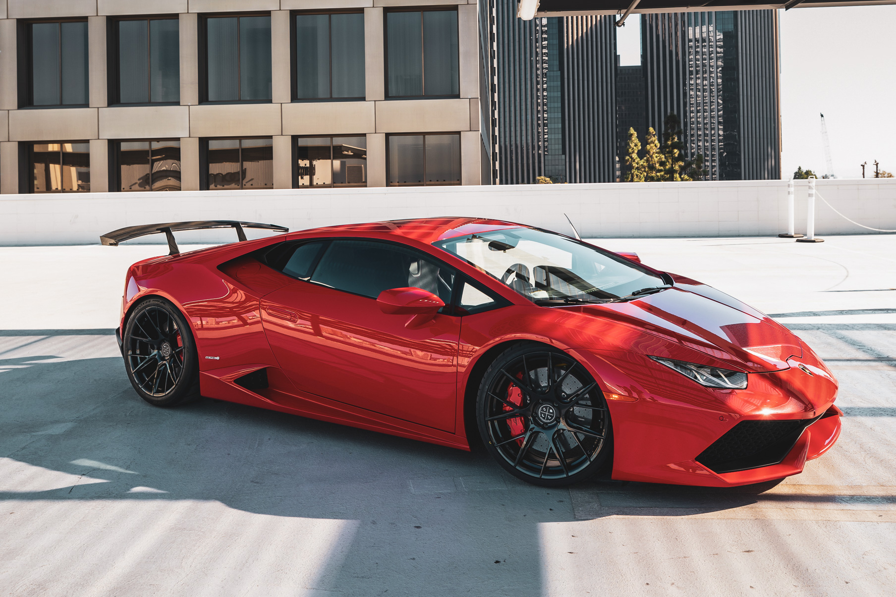 A 2016 Lamborghini Huracan on 20 Inch Blaque Diamond BD-F18 Gloss Black Wheels