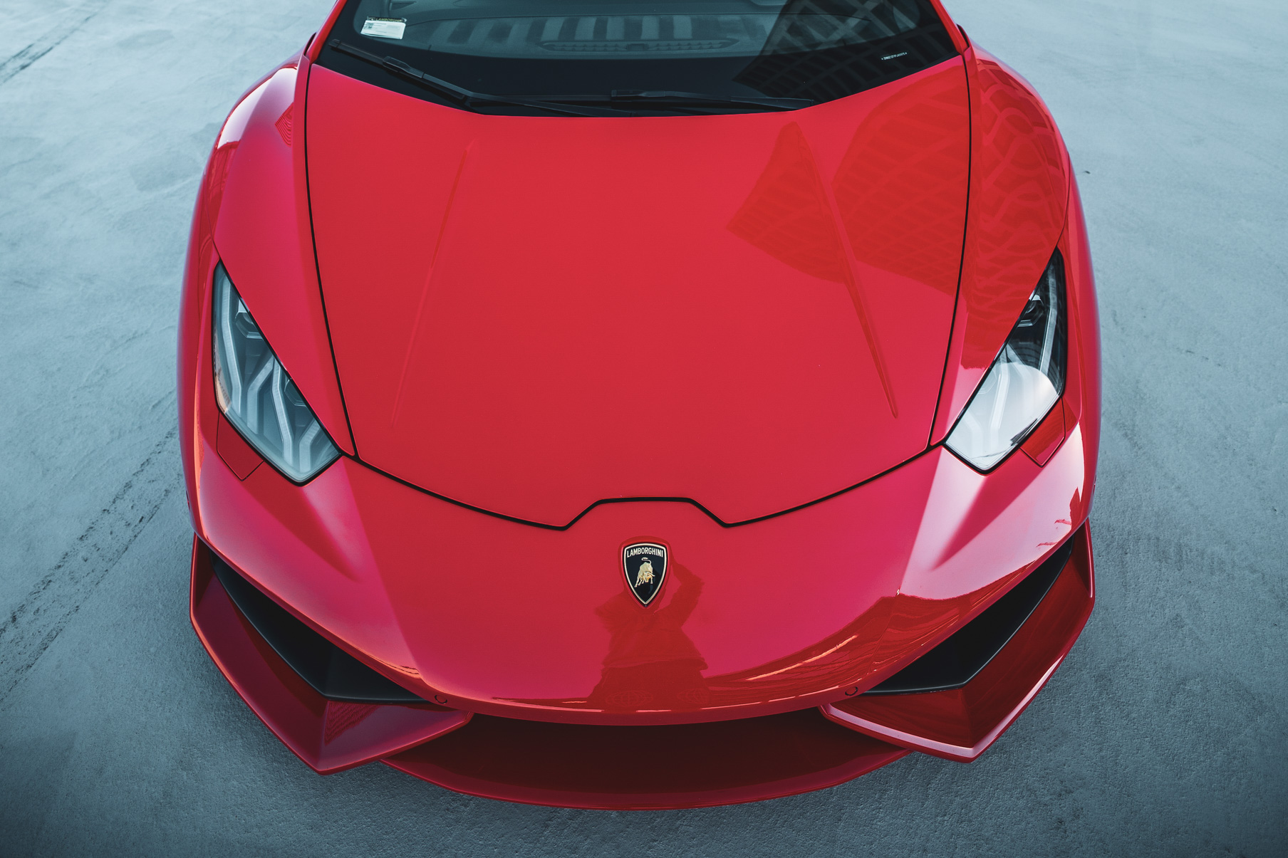 A 2016 Lamborghini Huracan on 20 Inch Blaque Diamond BD-F18 Gloss Black Wheels