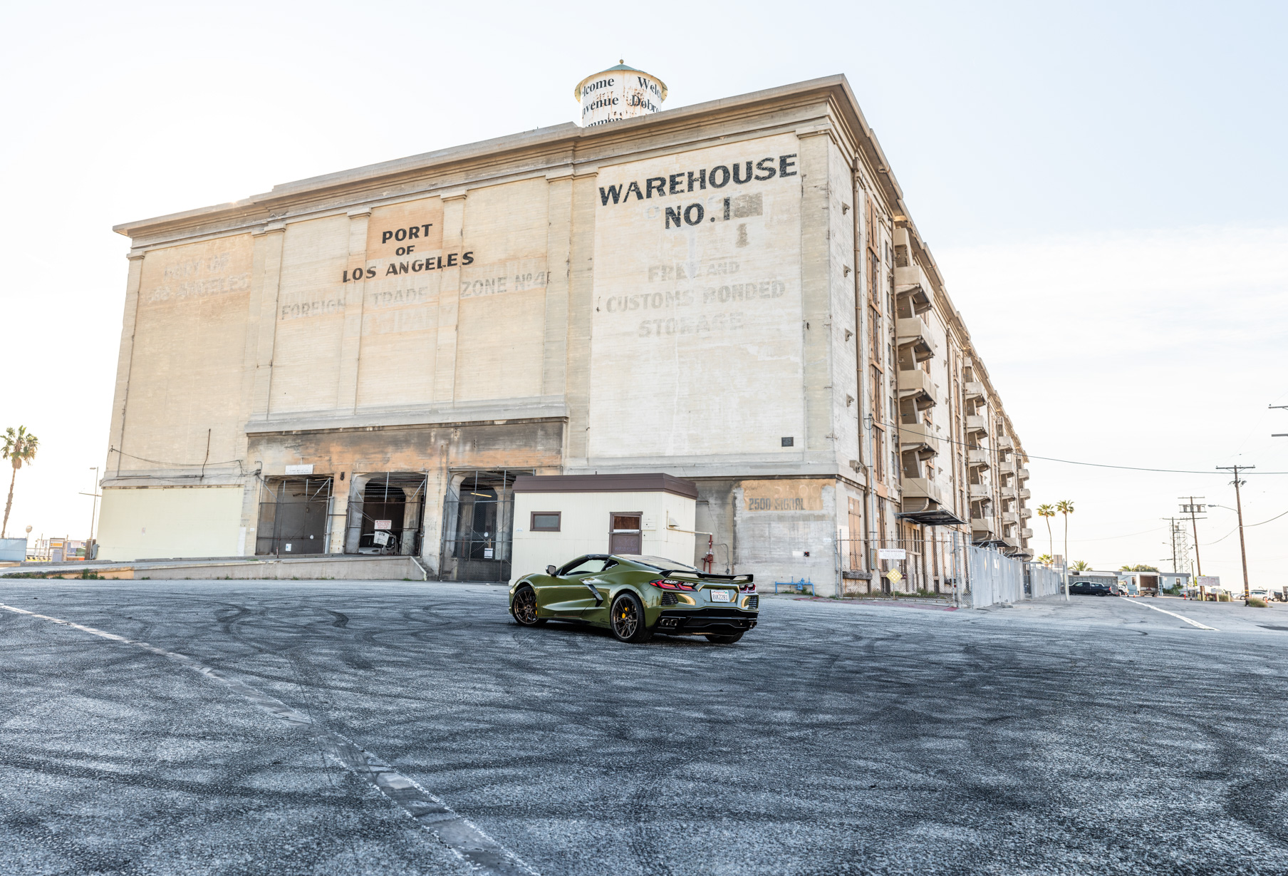 2020_Chevrolet_Corvette_C8_Blaque_Diamond_wheels_BDF18_19_inch_Brushed_Bronze_25