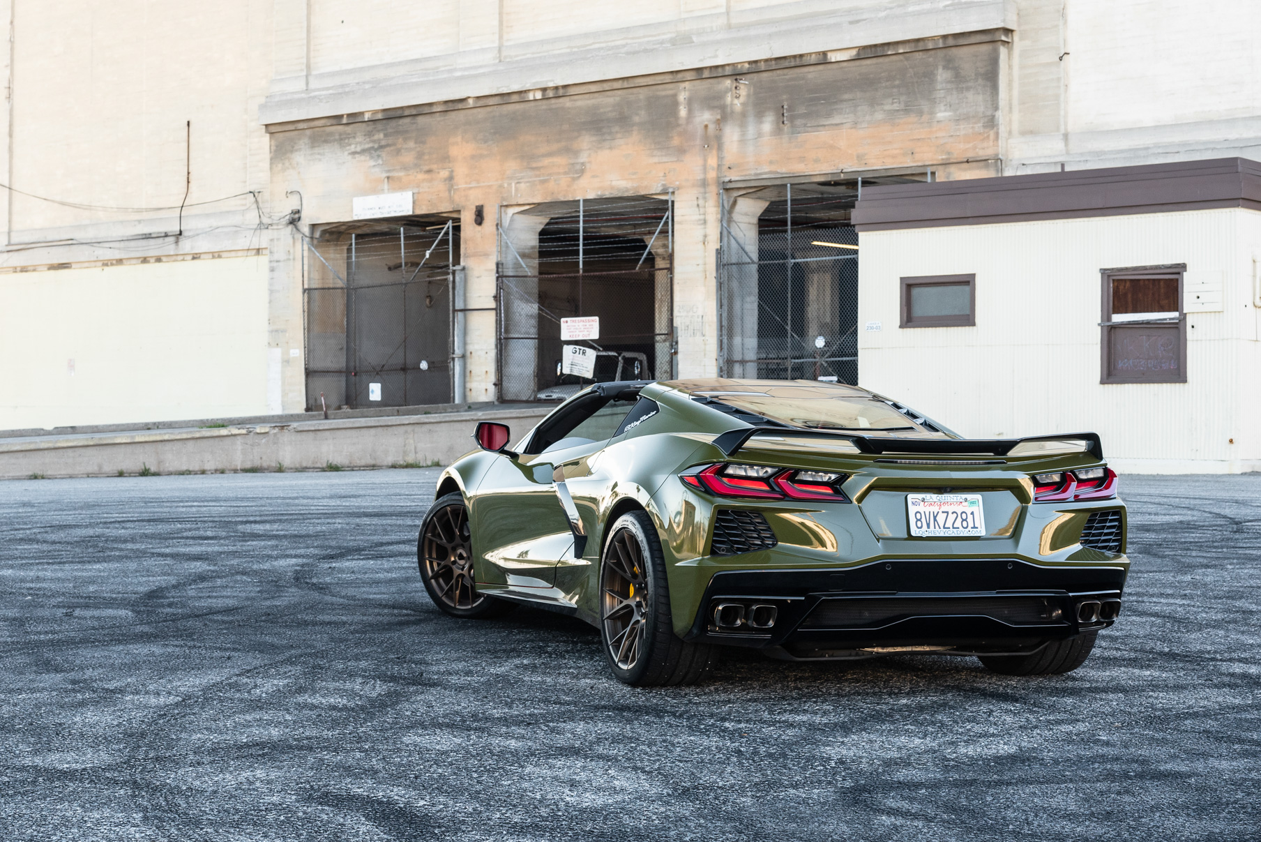 2020_Chevrolet_Corvette_C8_Blaque_Diamond_wheels_BDF18_19_inch_Brushed_Bronze_17