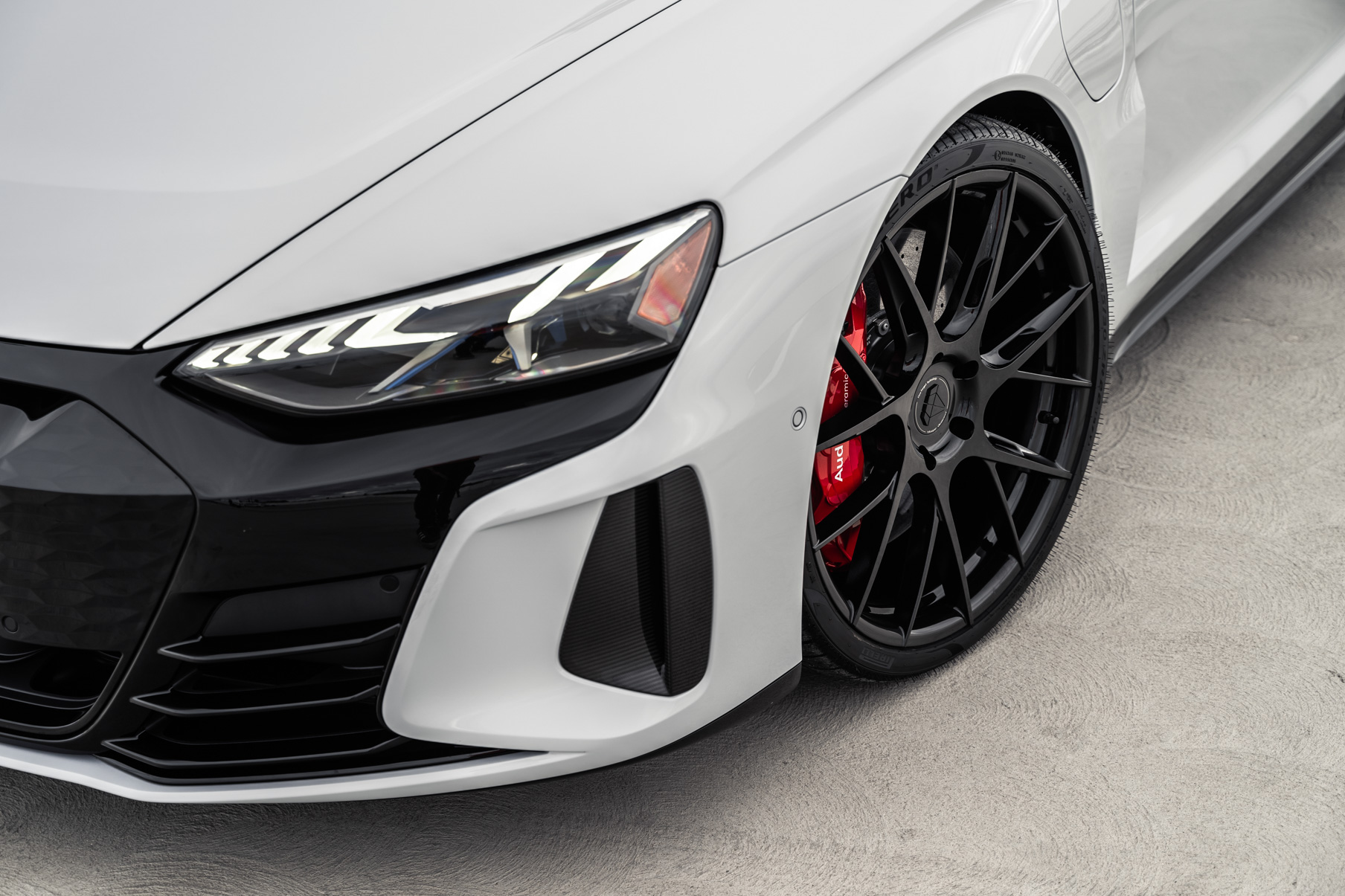 A 2022 Audi RS E-Tron GT on Blaque Diamond BD-F18 Gloss Black Wheels