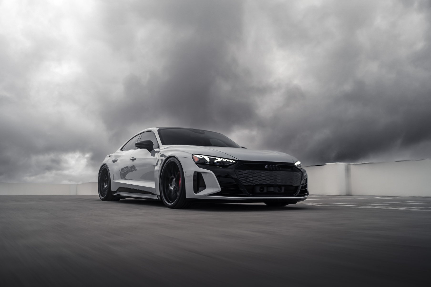 A 2022 Audi RS E-Tron GT on Blaque Diamond BD-F18 Gloss Black Wheels