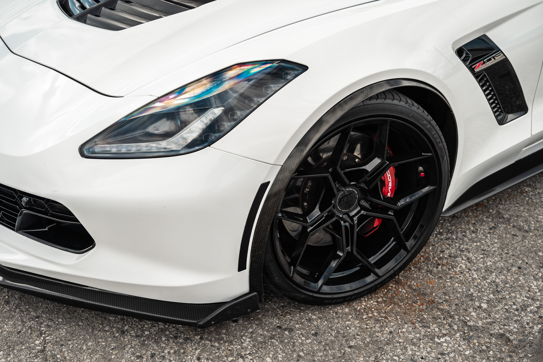 A 2018 Chevrolet Corvette C7 Z06 on Blaque Diamond BD-F25 Gloss Black Wheels