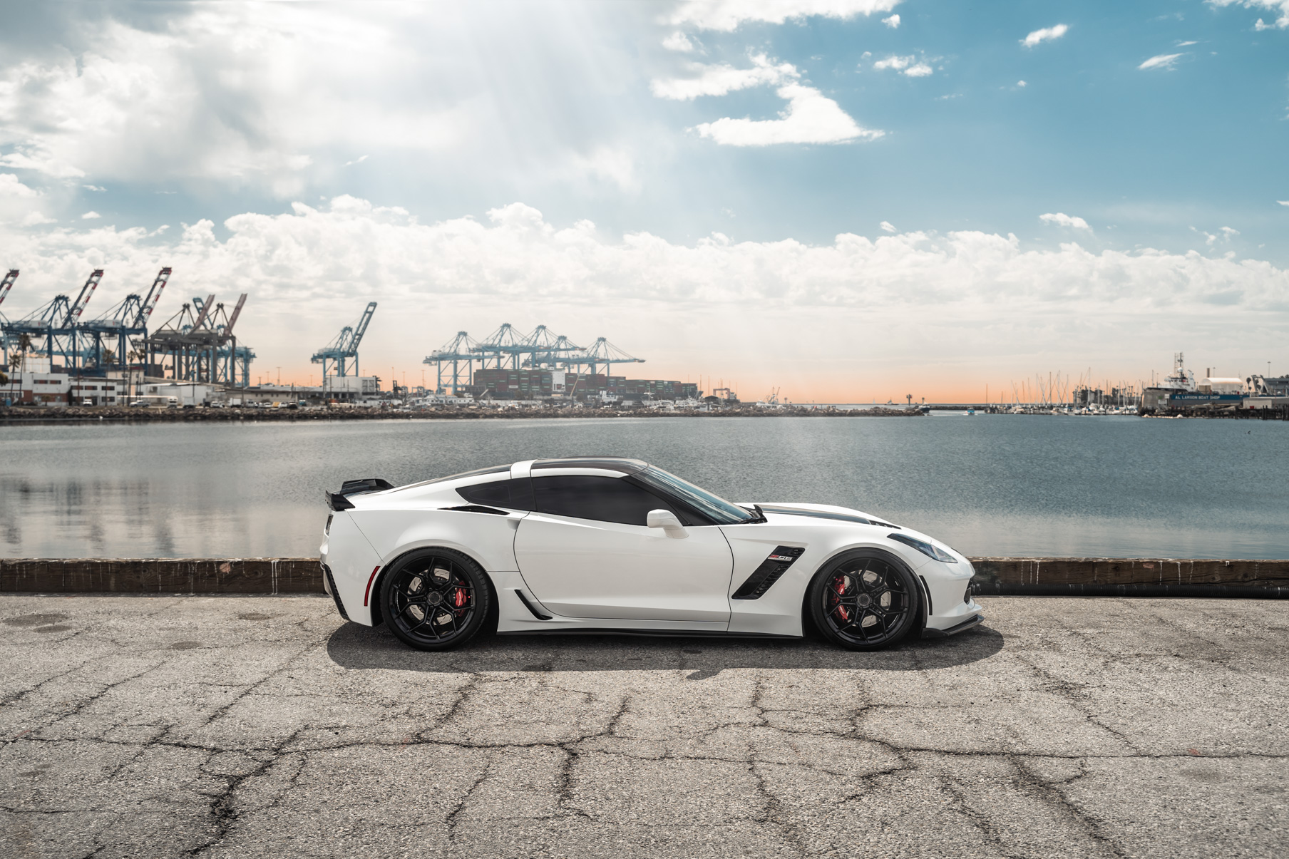 A 2018 Chevrolet Corvette C7 Z06 on Blaque Diamond BD-F25 Gloss Black Wheels