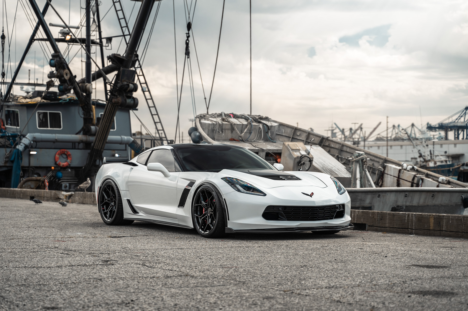 A 2018 Chevrolet Corvette C7 Z06 on Blaque Diamond BD-F25 Gloss Black Wheels