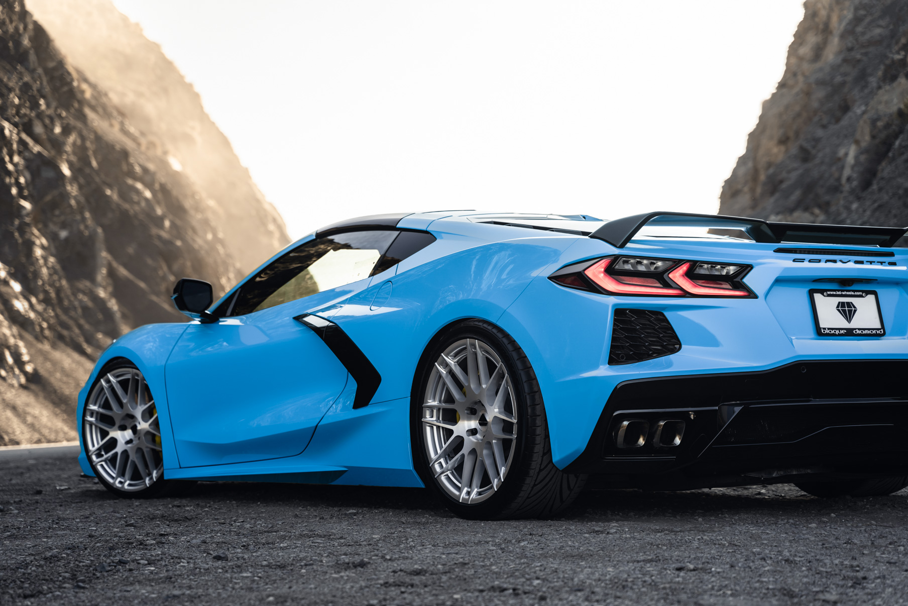 2020 Rapid Blue Corvette C8 on Blaque Diamond BD-F12: C8 Aftermarket Wheels