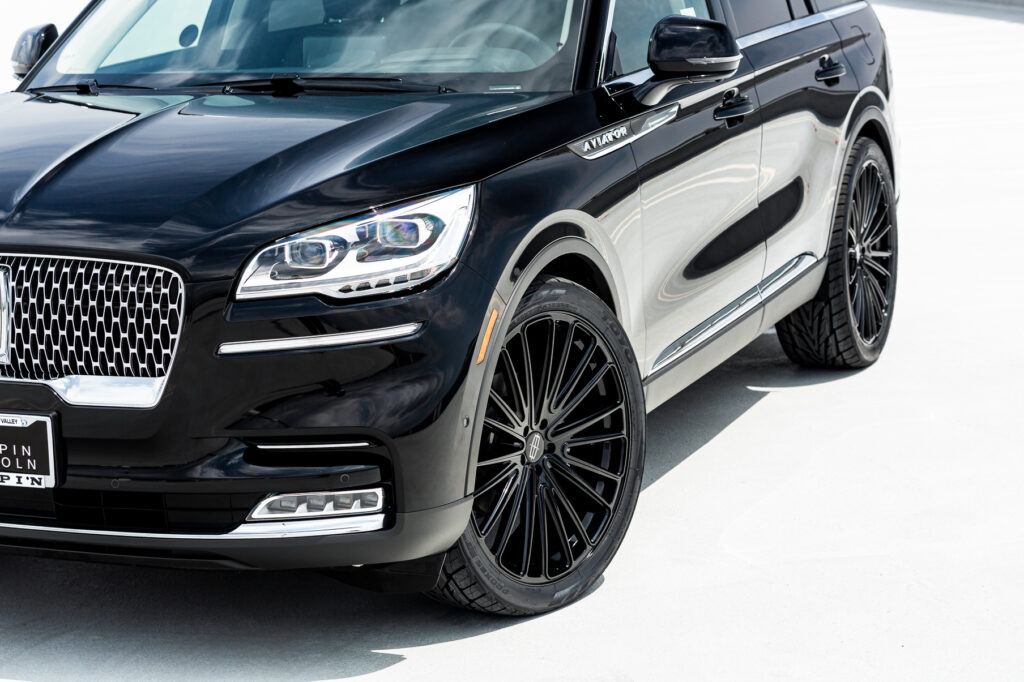 A 2023 Lincoln Aviator on Blaque Diamond BD-715 Gloss Black Wheels