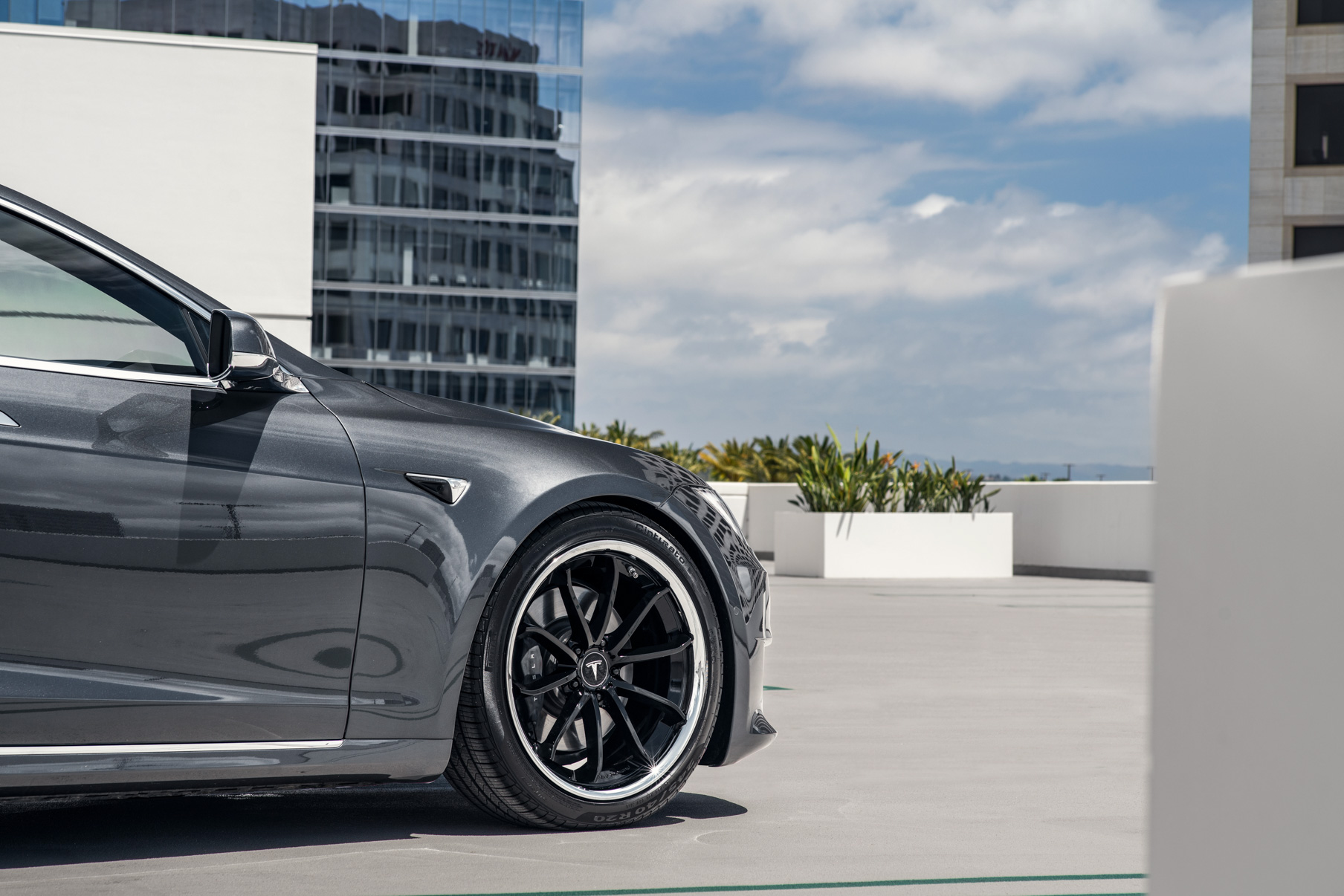 A 2017 Tesla Model S 100D on Blaque Diamond BD-23 20 Inch Gloss Black Wheels