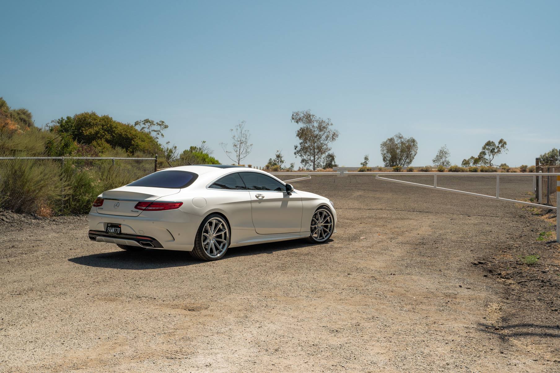 A 2015 Mercedes-Benz S550 on Blaque Diamond BD-F23 Gloss Silver with Chrome Lip Wheels