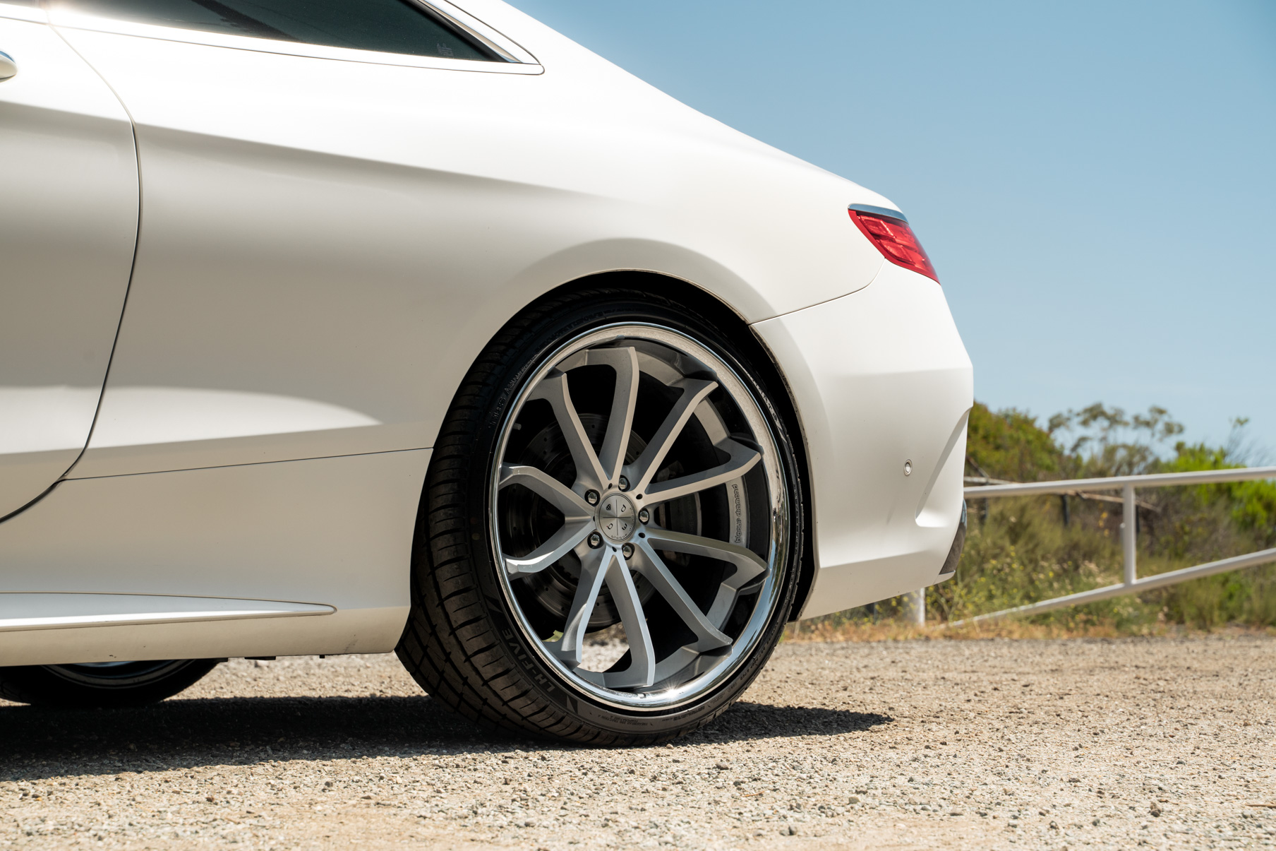A 2015 Mercedes-Benz S550 on Blaque Diamond BD-F23 Gloss Silver with Chrome Lip Wheels