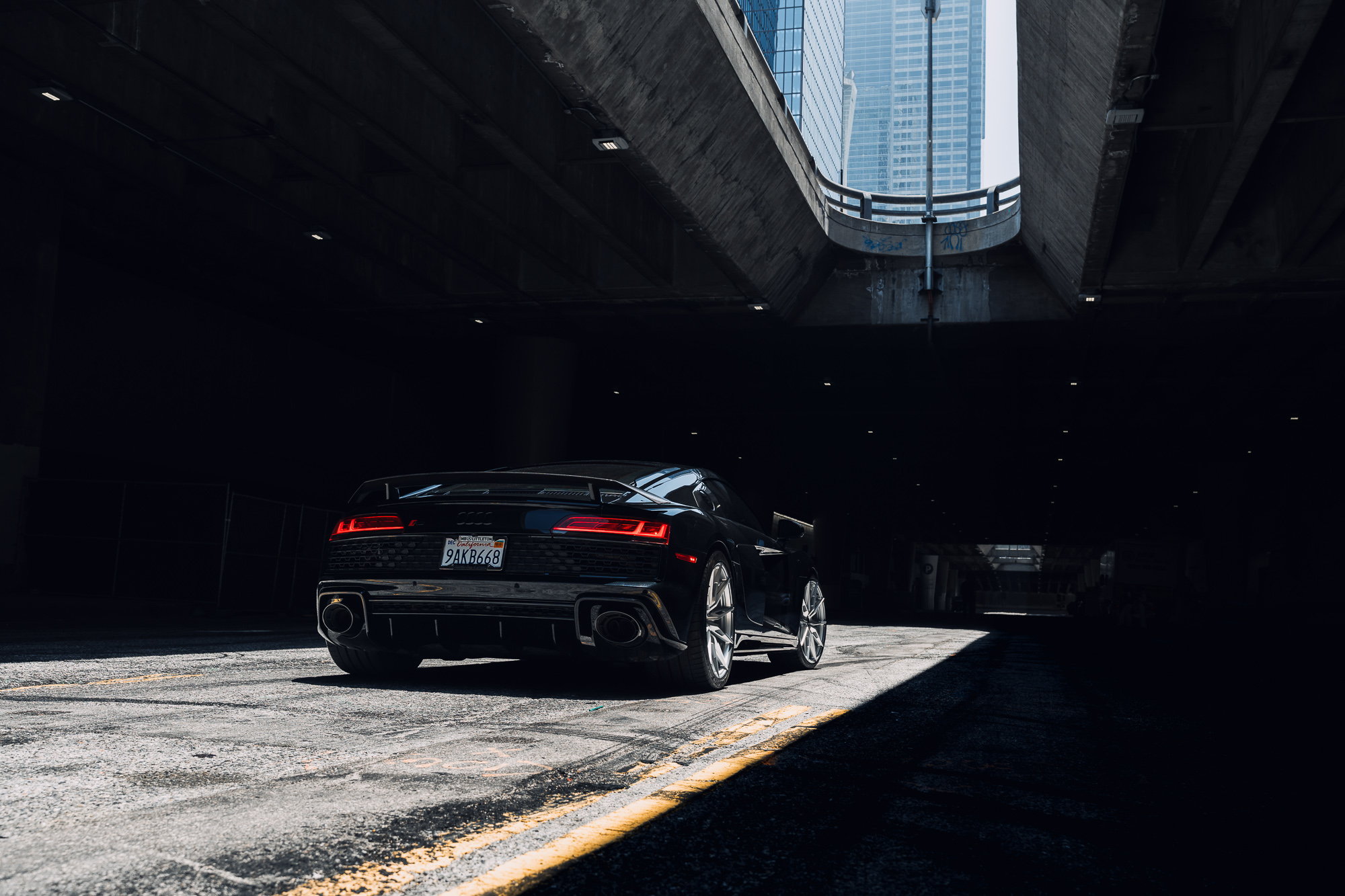 A 2020 Audi R8 on Blaque Diamond BD-F29 Brushed Silver Wheels