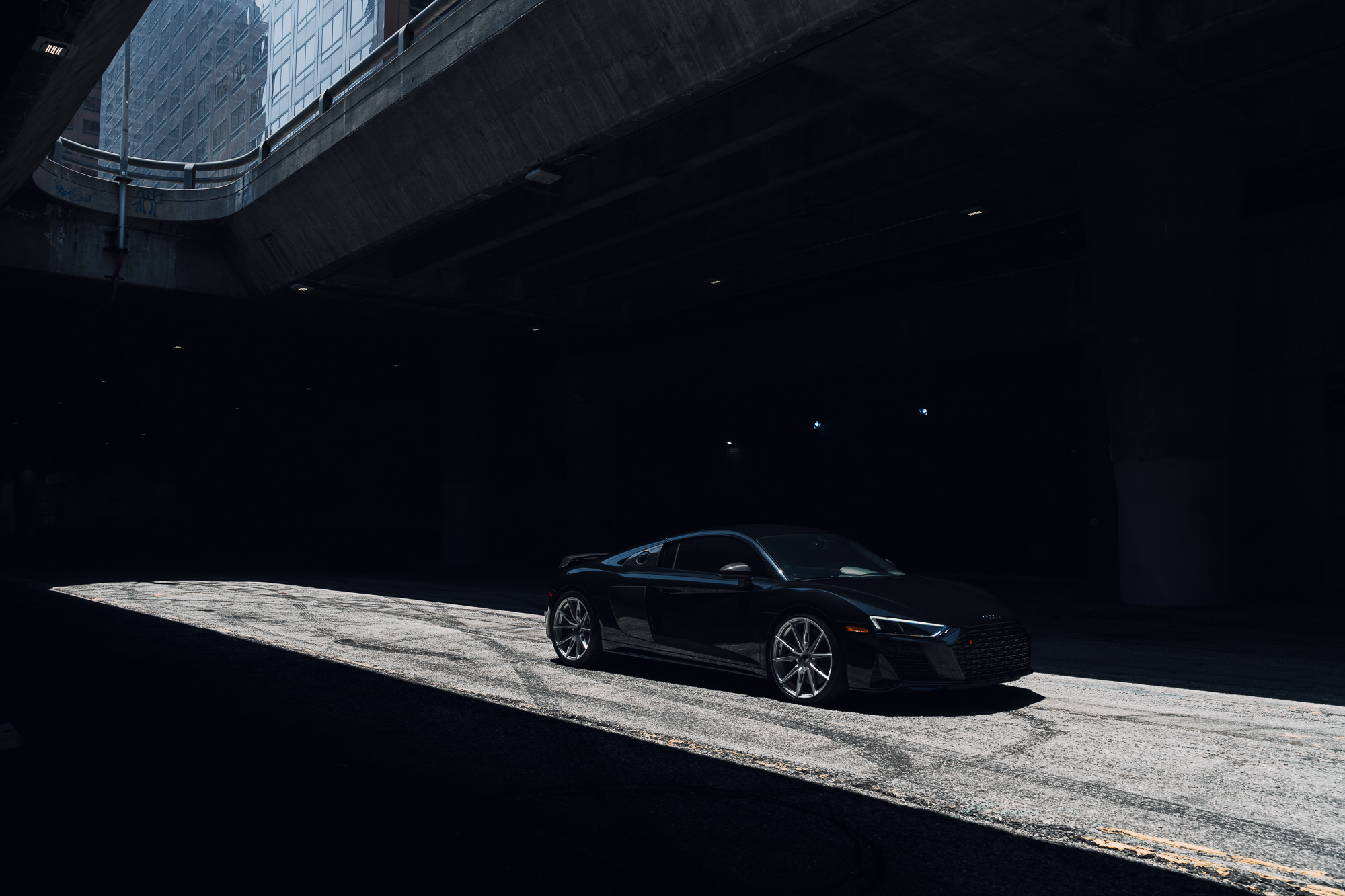 A 2020 Audi R8 on Blaque Diamond BD-F29 Brushed Silver Wheels