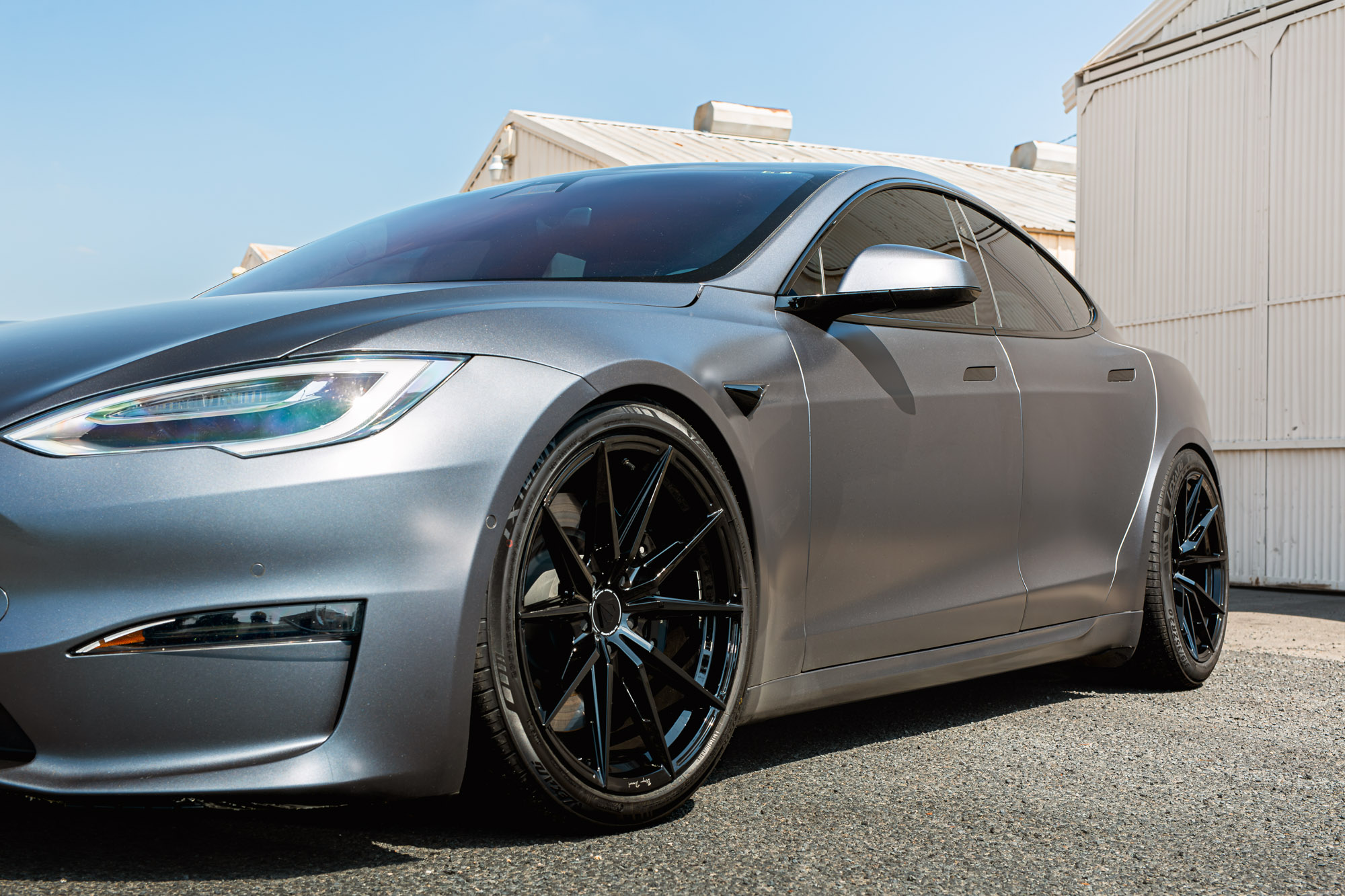 2022 Tesla Model S Plaid with Blaque Diamond BD-F29 Gloss Black Wheels