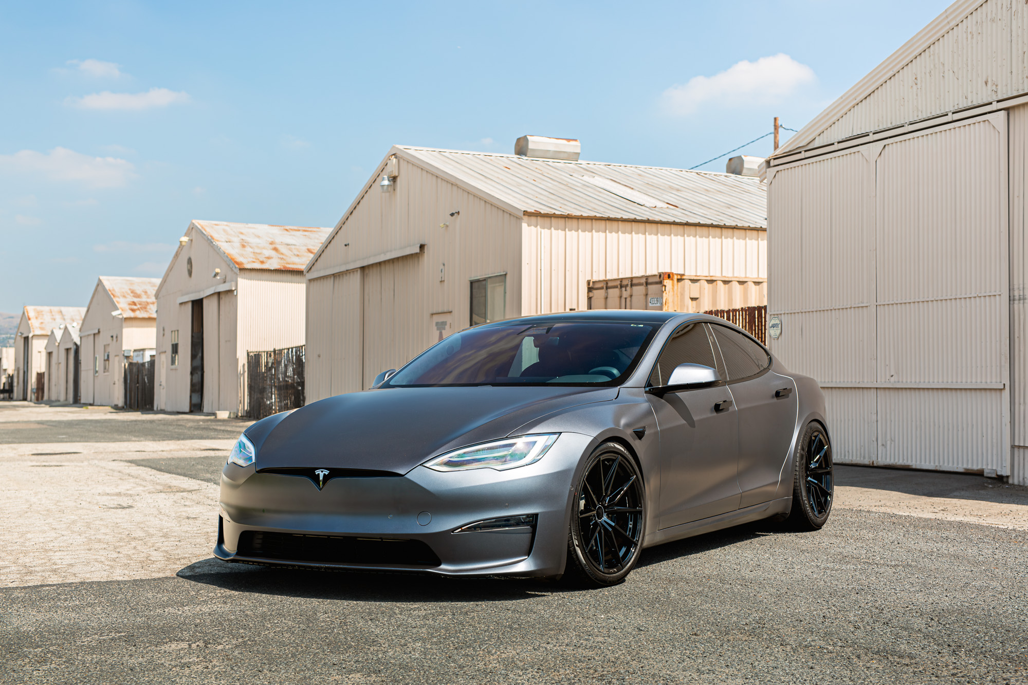 2022 Tesla Model S Plaid with Blaque Diamond BD-F29 Gloss Black Wheels