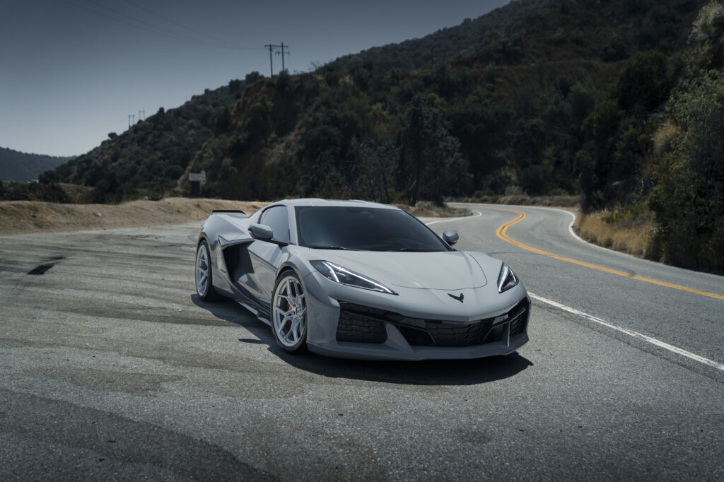 2024 Chevrolet Corvette Z06 with Blaque Diamond F25 forged wheels in brushed silver finish